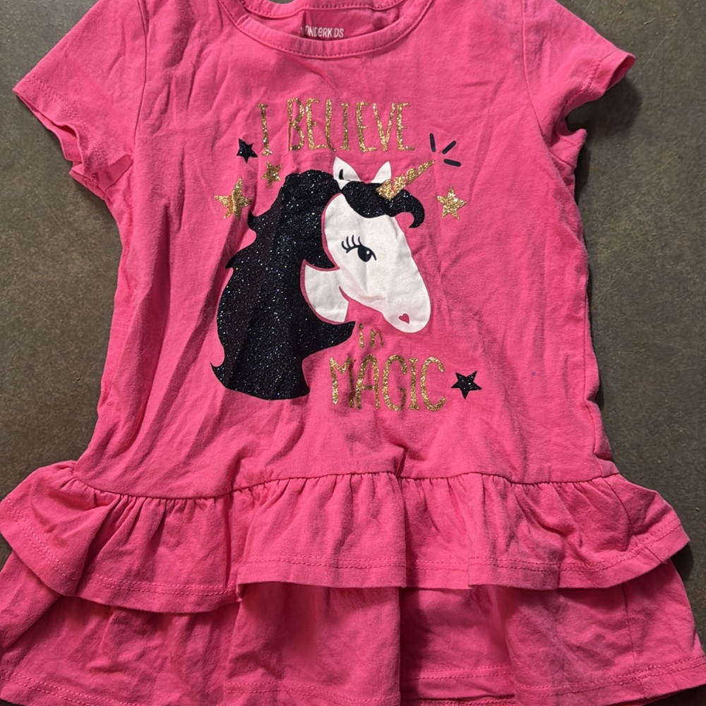 Pink Unicorn Graphic T-Shirt